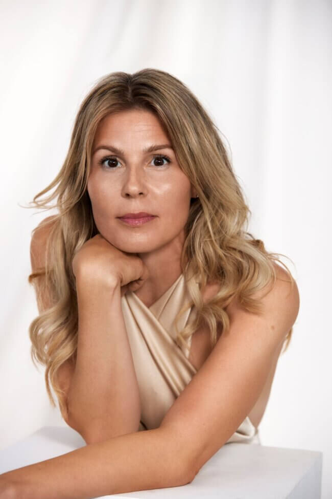 Cecilie Stenspil n'age